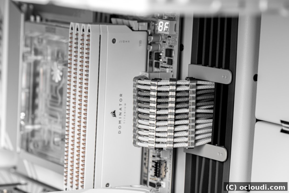 CloudLinux account isolation on a shared hosting server